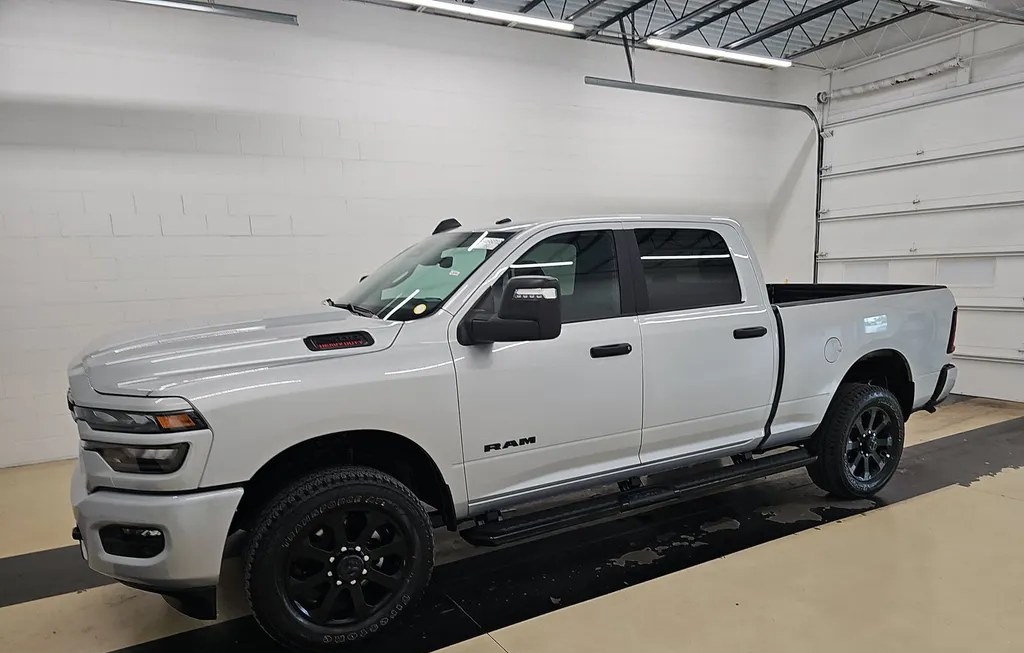 2026 RAM 2500 BIG HORN CREW CAB MEDIUM BED - 1