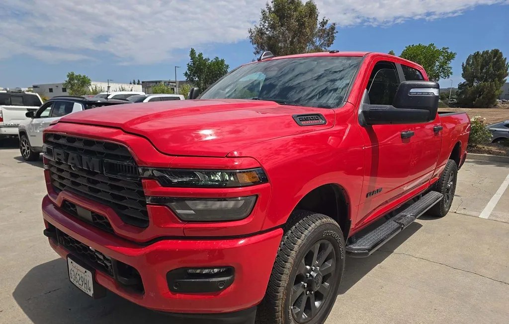2026 RAM 2500 BIG HORN CREW CAB MEDIUM BED - 1