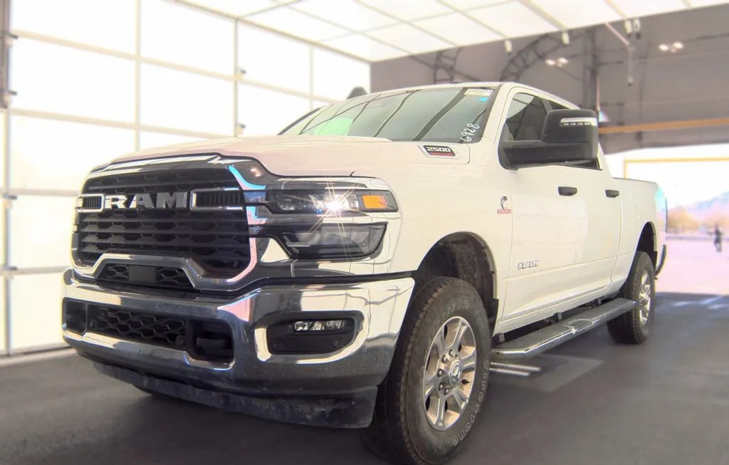 2026 RAM 2500 BIG HORN CREW CAB MEDIUM BED - 1