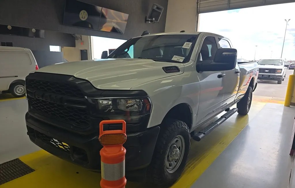 2023 RAM 2500 TRADESMAN CREW CAB LONG BED - 1
