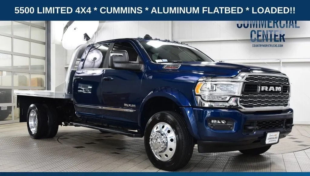 2024 RAM 5500 CAB CHASSIS LIMITED CREW CAB DRW - 1