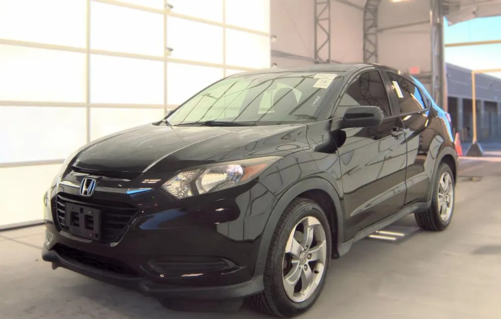 2017 HONDA HR-V LX - 1