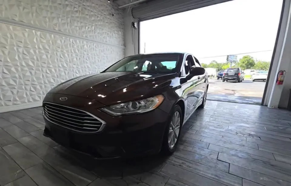 2019 FORD FUSION SE - 1