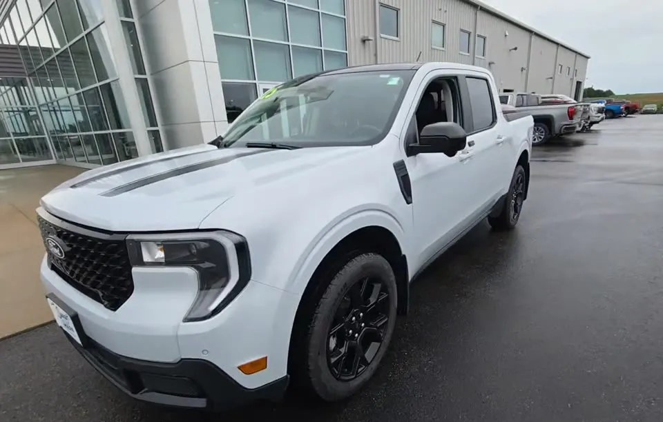 2025 FORD MAVERICK LARIAT CREW CAB SHORT BED - 1