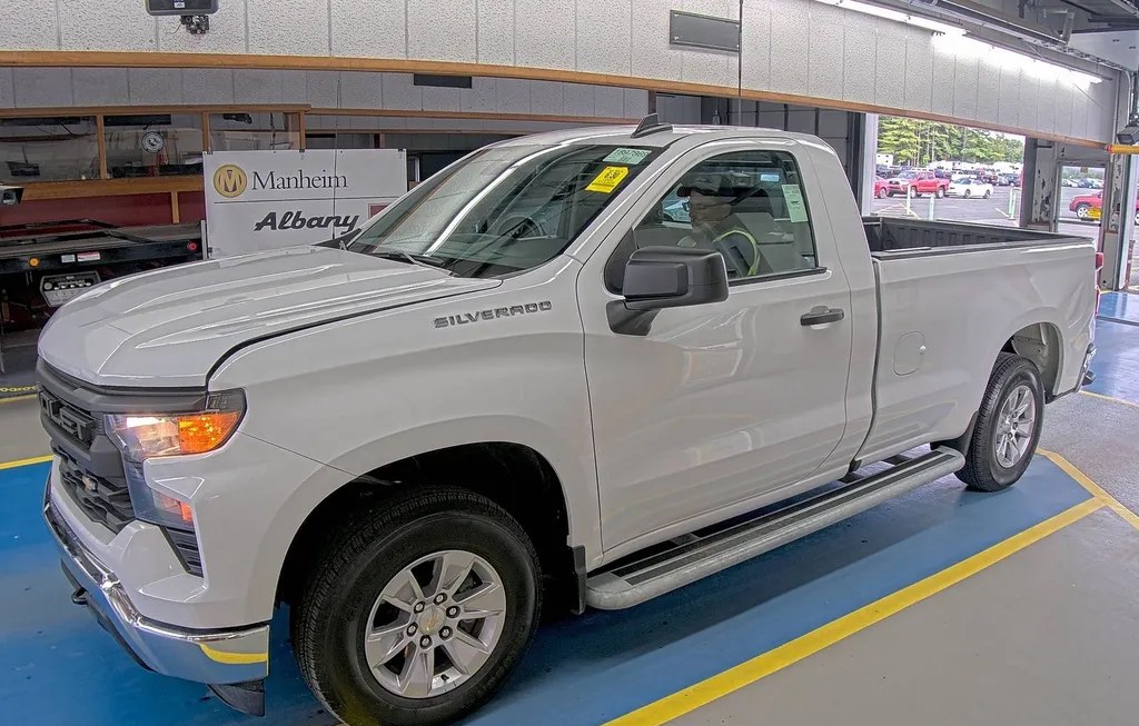 2025 CHEVROLET SILVERADO 1500 WT REGULAR CAB LONG BED 1WT - 1