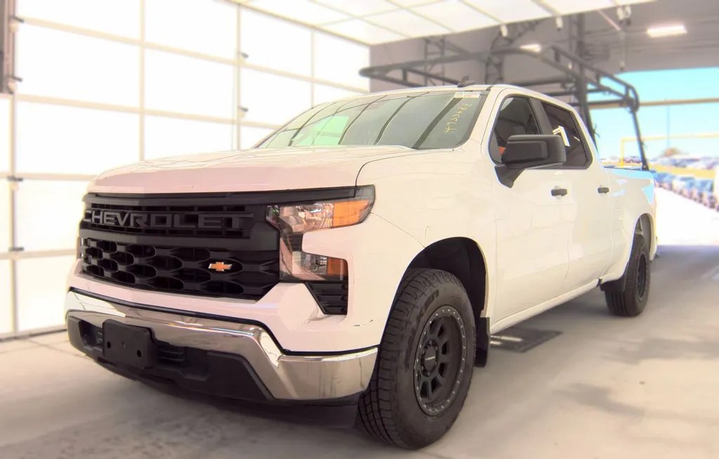 2024 CHEVROLET SILVERADO 1500 WT CREW CAB MEDIUM BED 1WT - 1