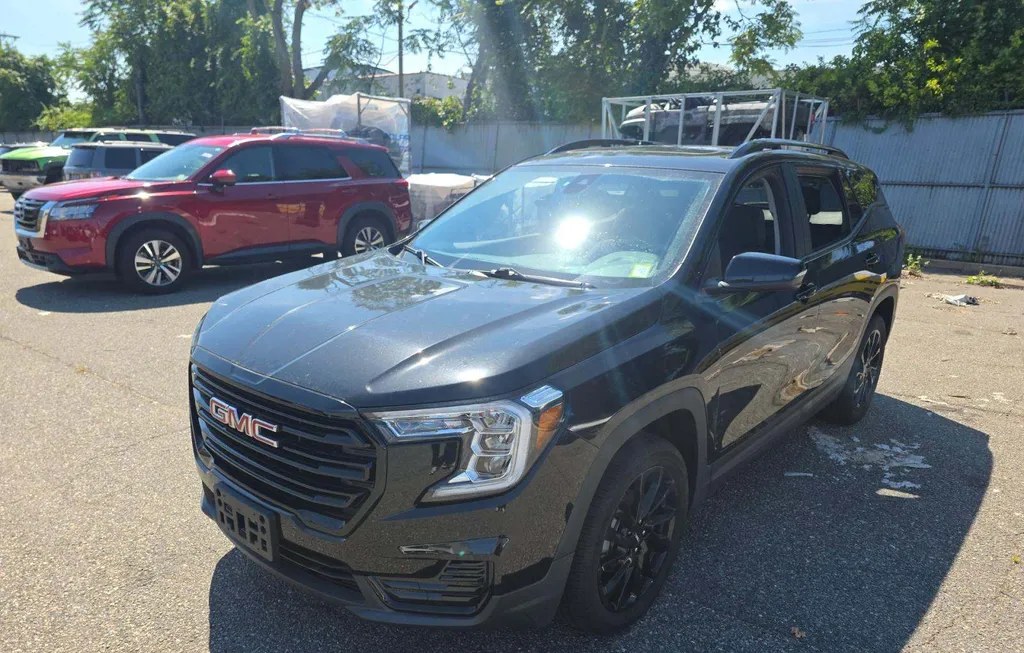 2023 GMC TERRAIN SLE 3SA - 1