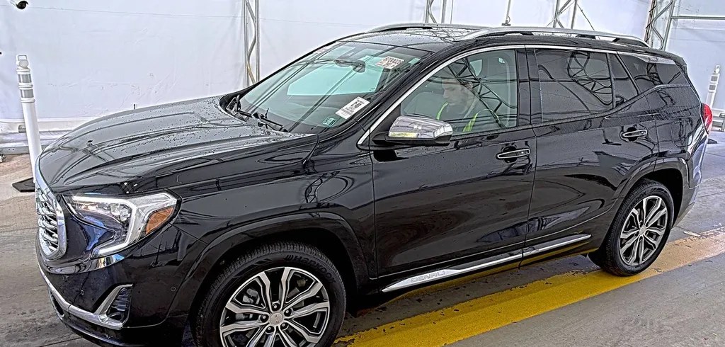 2020 GMC TERRAIN DENALI 5SA - 1