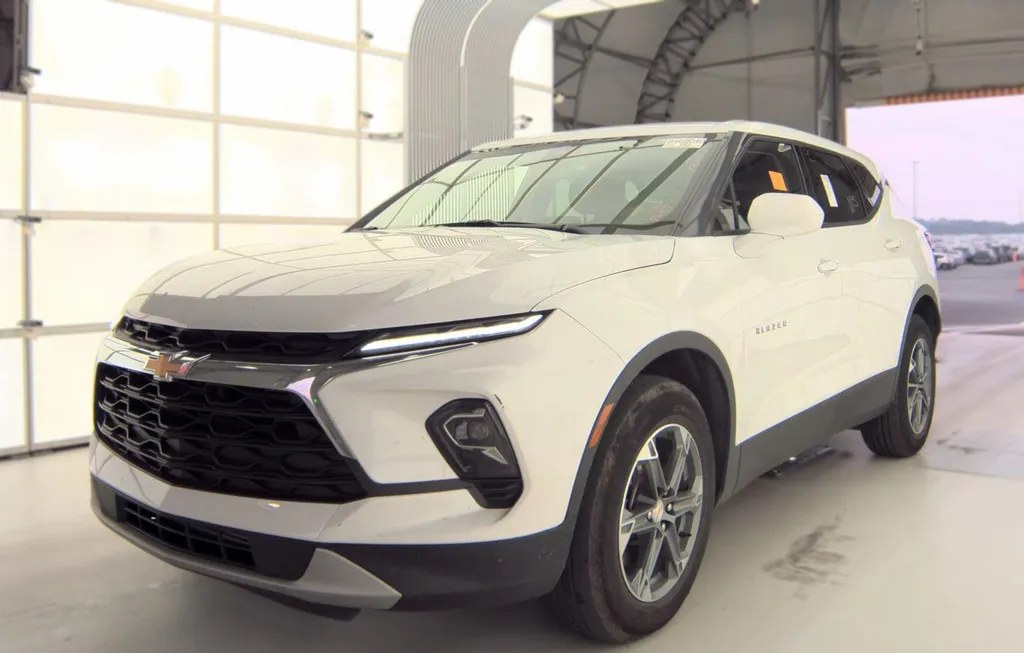 2025 CHEVROLET BLAZER LT 2LT - 1