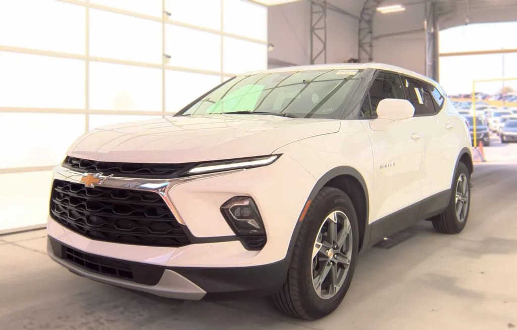 2025 CHEVROLET BLAZER LT 2LT - 1