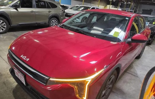 2025 KIA K4 LXS - 1