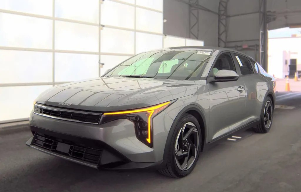 2025 KIA K4 EX - 1