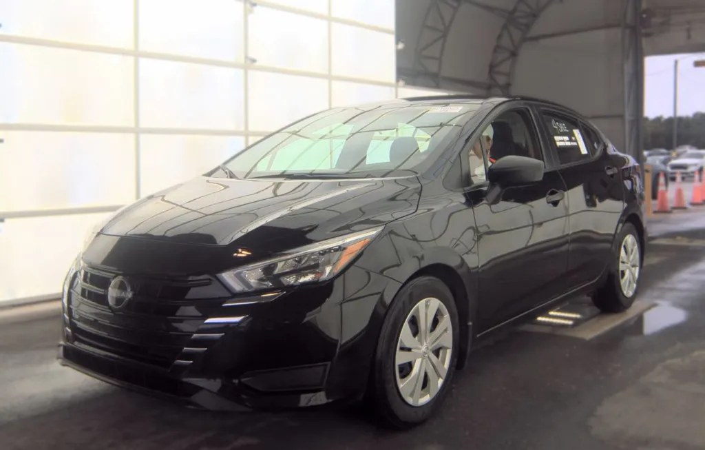 2025 NISSAN VERSA S - 1