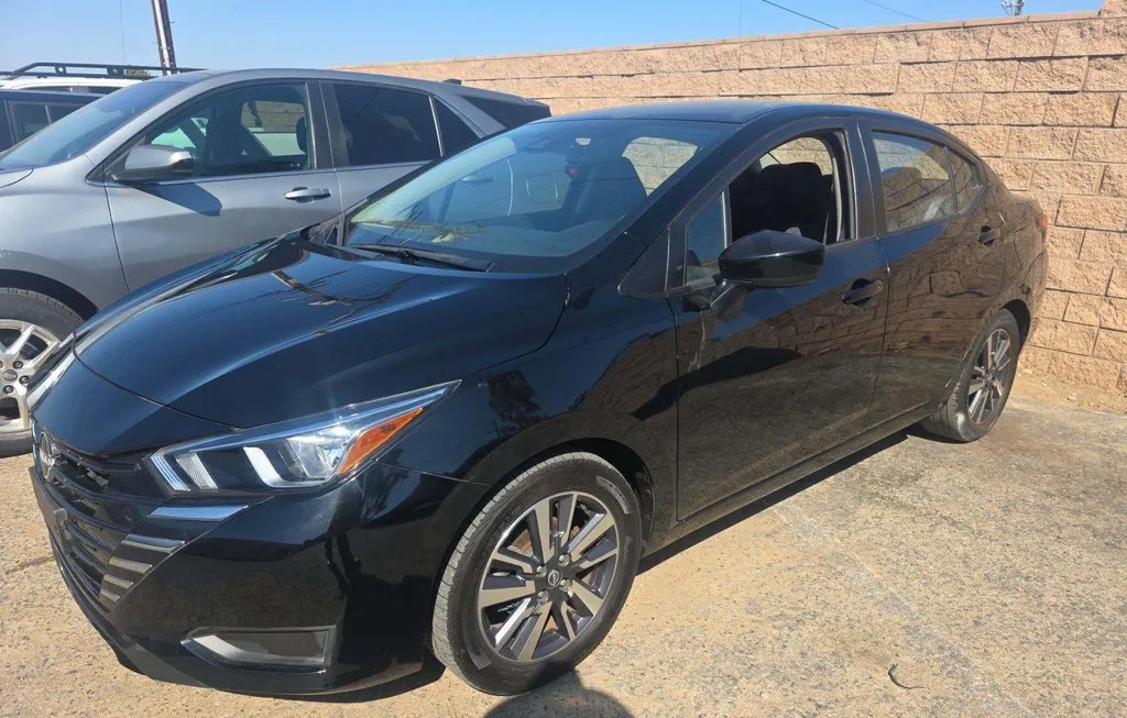 2023 NISSAN VERSA SV - 1