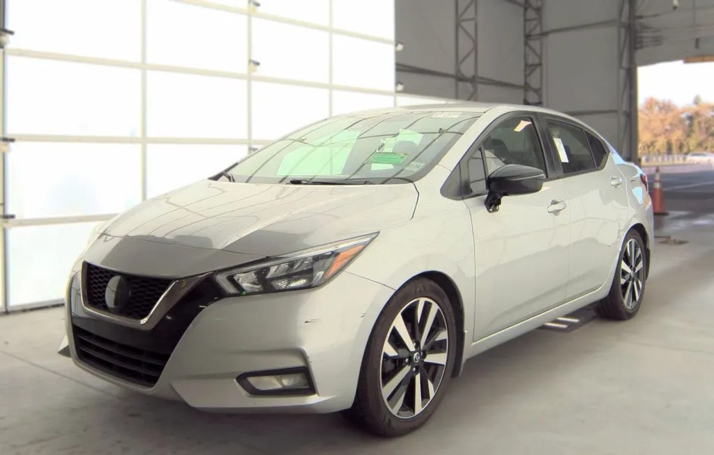 2021 NISSAN VERSA SR - 1