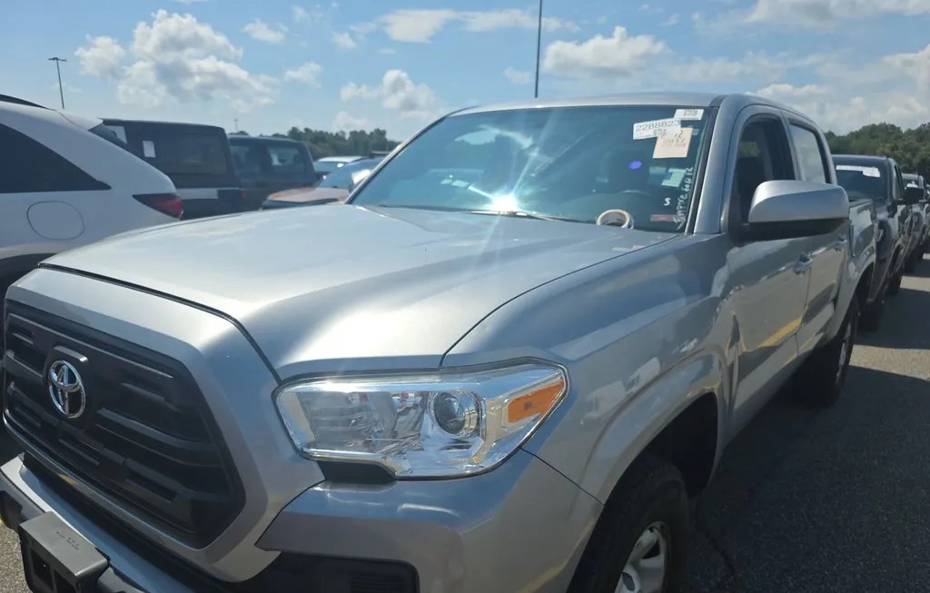 2017 TOYOTA TACOMA SR CREW CAB MEDIUM BED - 1