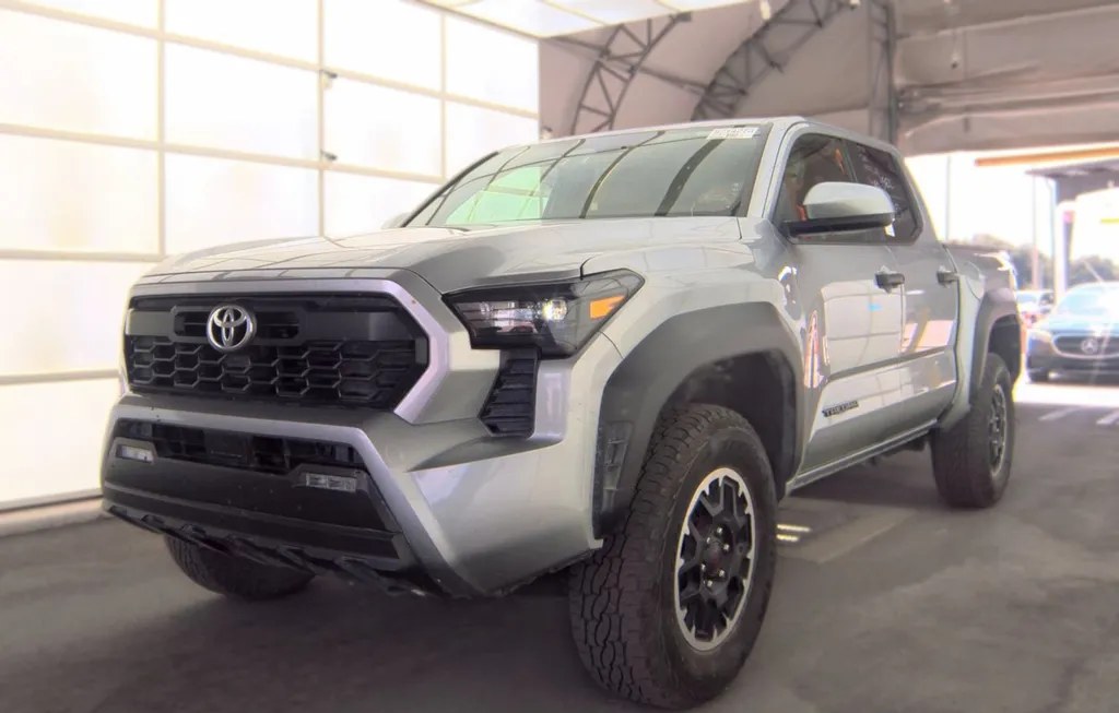 2025 TOYOTA TACOMA TRD OFF-ROAD CREW CAB MEDIUM BED - 1