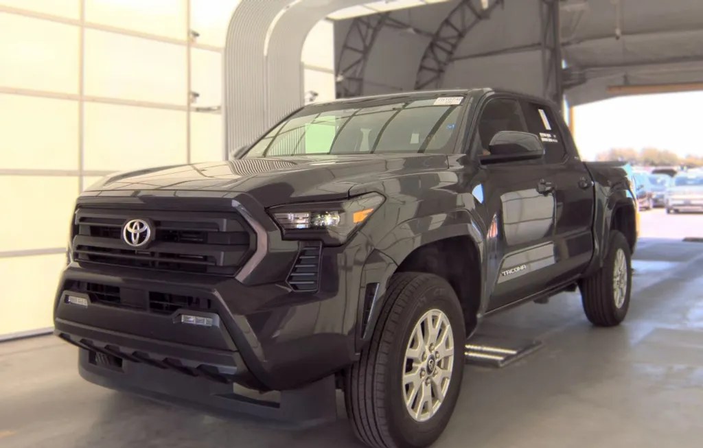 2024 TOYOTA TACOMA SR5 CREW CAB MEDIUM BED - 1
