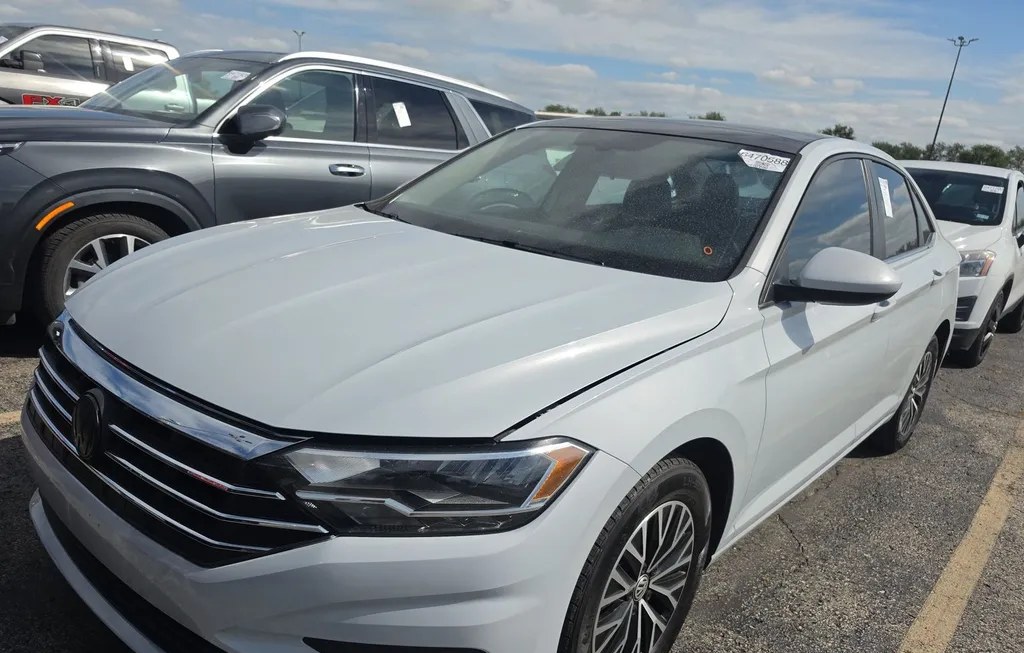 2019 VOLKSWAGEN JETTA SE - 1