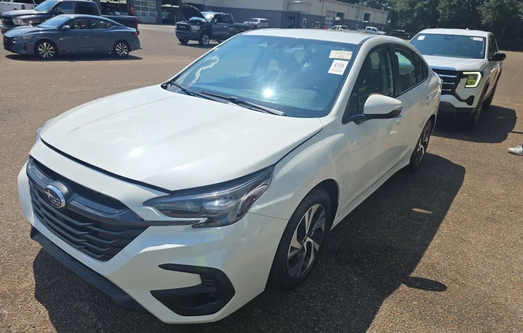 2025 SUBARU LEGACY PREMIUM - 1