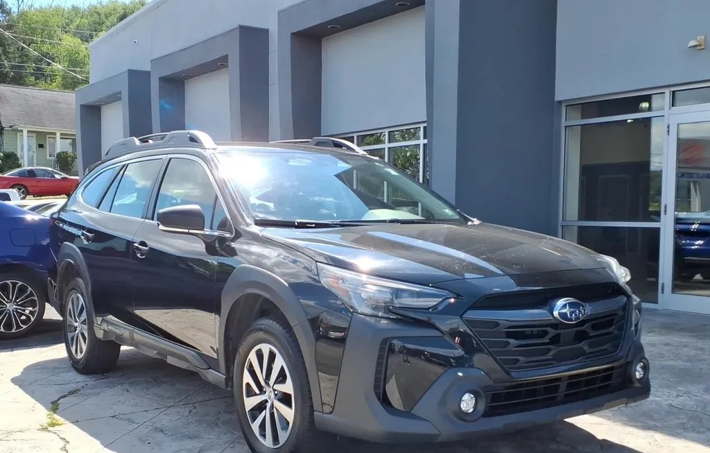 2023 SUBARU OUTBACK - 1