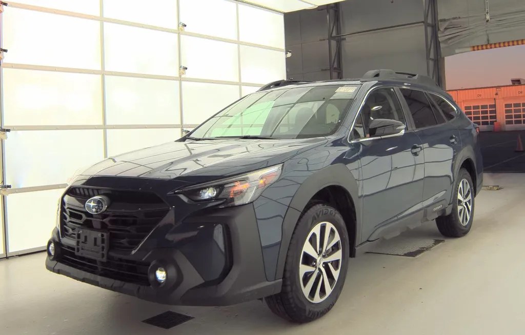 2025 SUBARU OUTBACK PREMIUM - 1