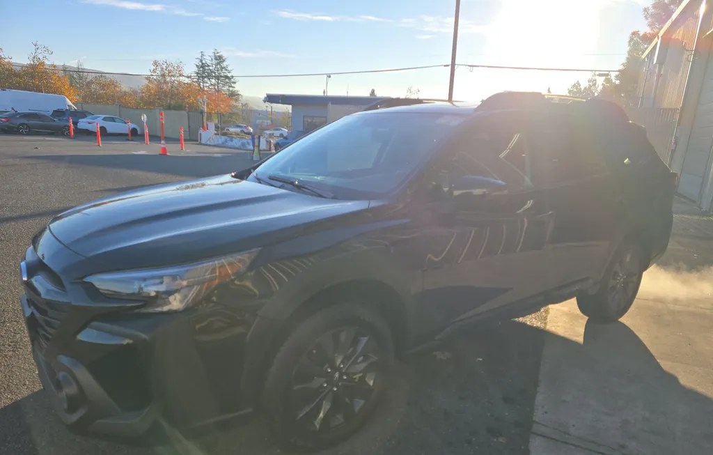 2025 SUBARU OUTBACK ONYX EDITION - 1
