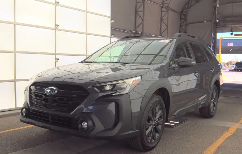 2025 SUBARU OUTBACK ONYX EDITION - 1