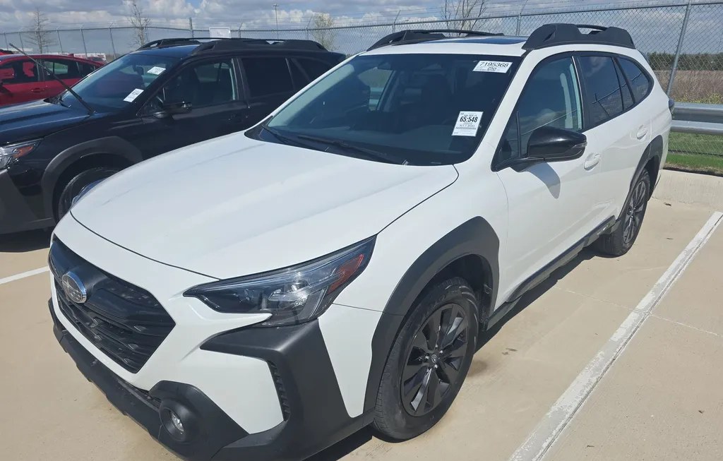 2025 SUBARU OUTBACK ONYX EDITION - 1