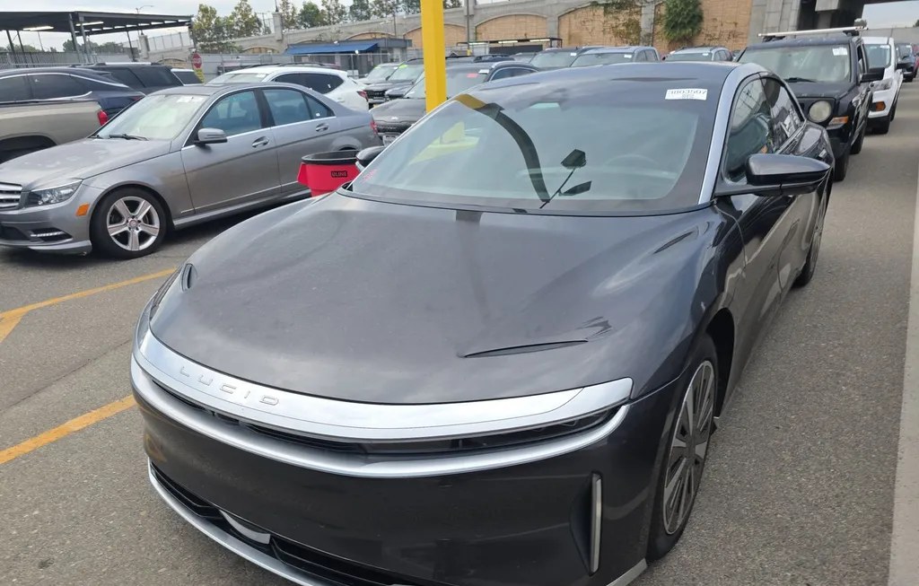 2024 LUCID AIR TOURING - 1