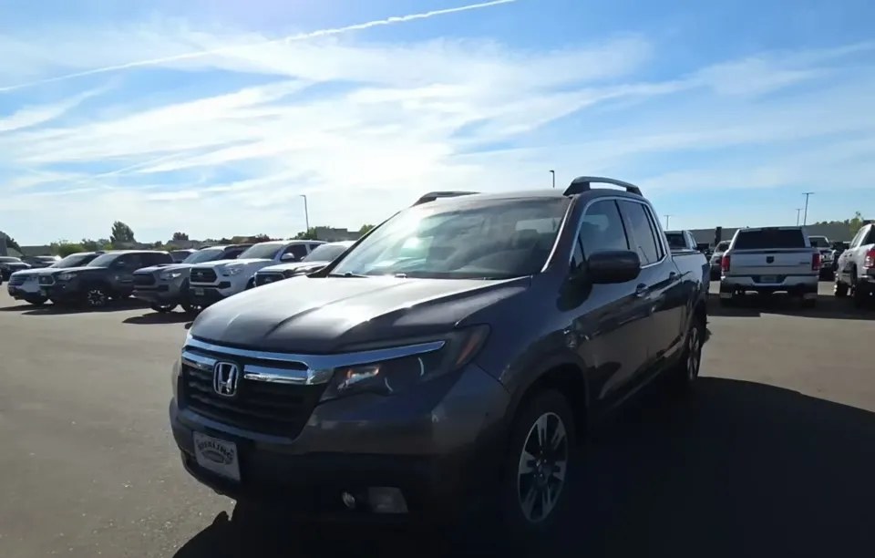 2017 HONDA RIDGELINE RTL CREW CAB MEDIUM BED - 1
