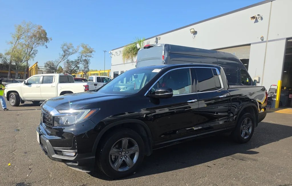 2023 HONDA RIDGELINE RTL-E CREW CAB MEDIUM BED - 1