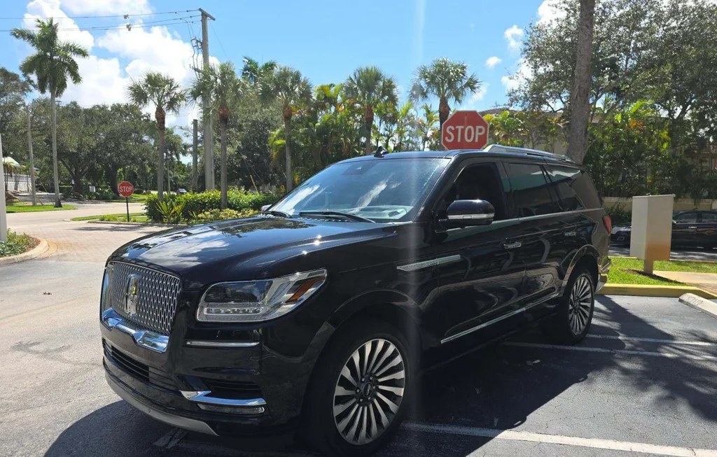 2019 LINCOLN NAVIGATOR RESERVE - 1