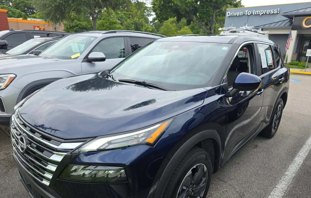 2026 NISSAN ROGUE SV - 1