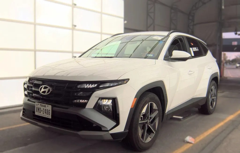 2026 HYUNDAI TUCSON SEL PLUS - 1