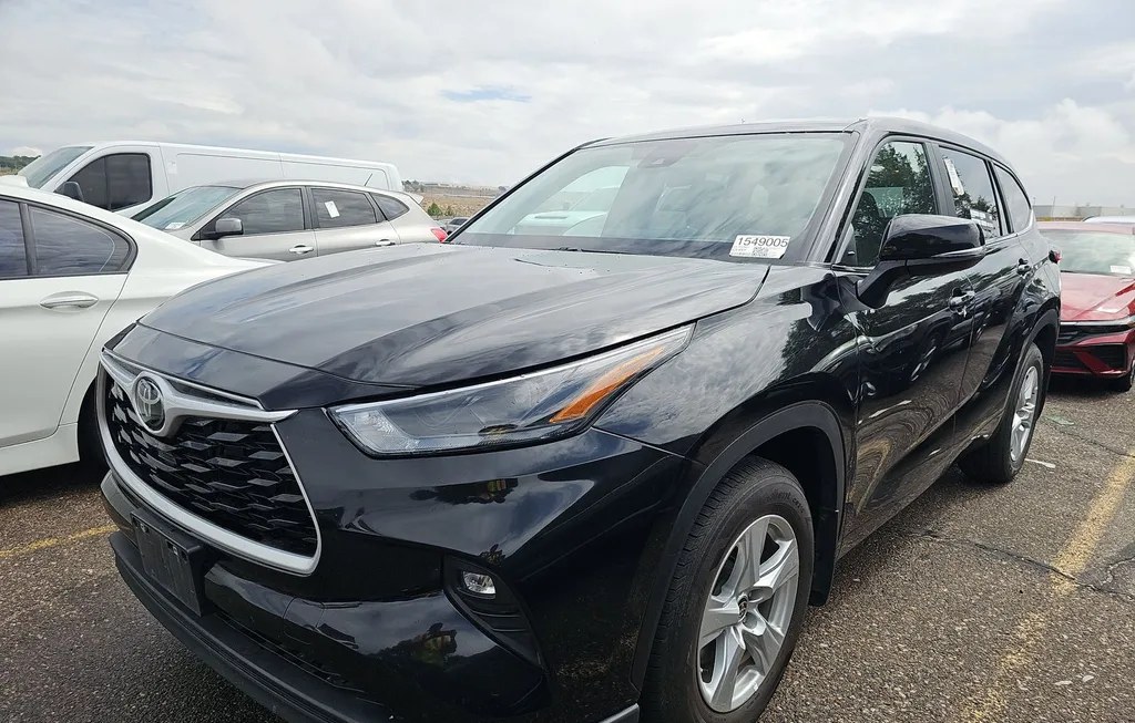 2025 TOYOTA HIGHLANDER LE - 1