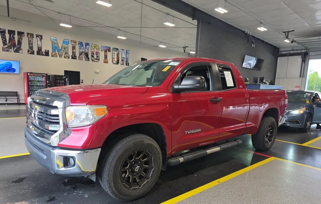 2017 TOYOTA TUNDRA SR5 EXTENDED CAB MEDIUM BED - 1