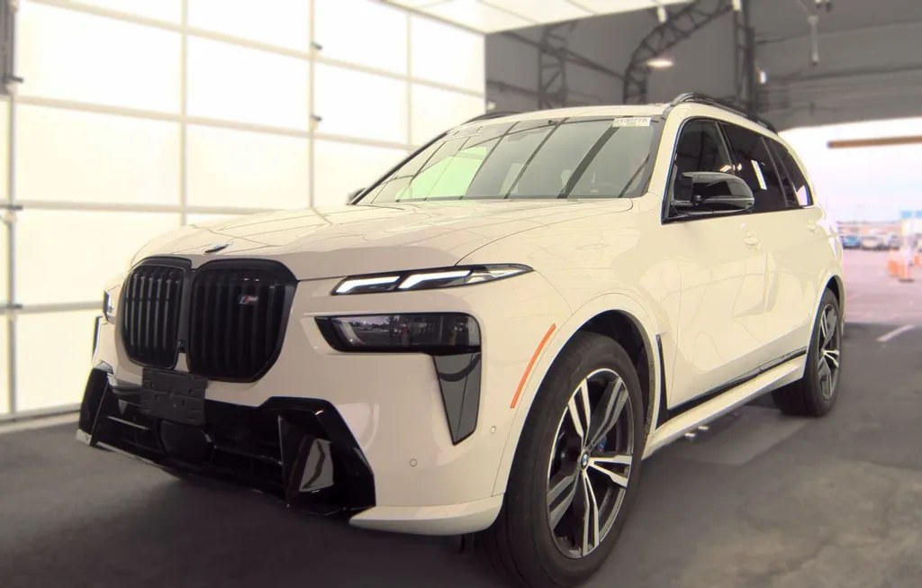2027 BMW X7 M60I - 1