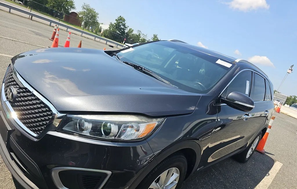 2017 KIA SORENTO LX - 1