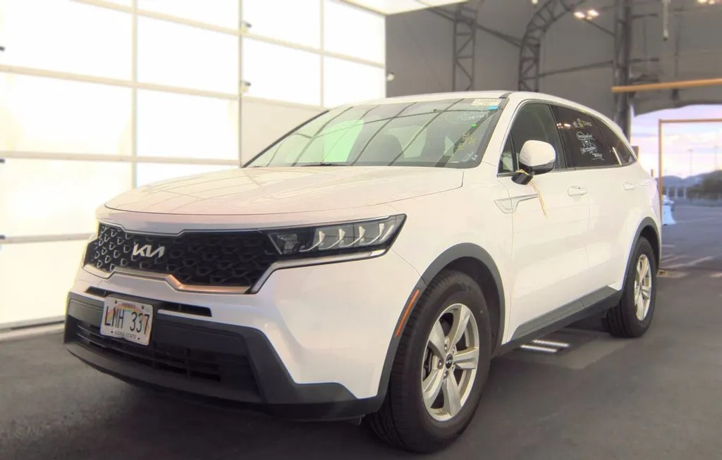 2022 KIA SORENTO LX - 1