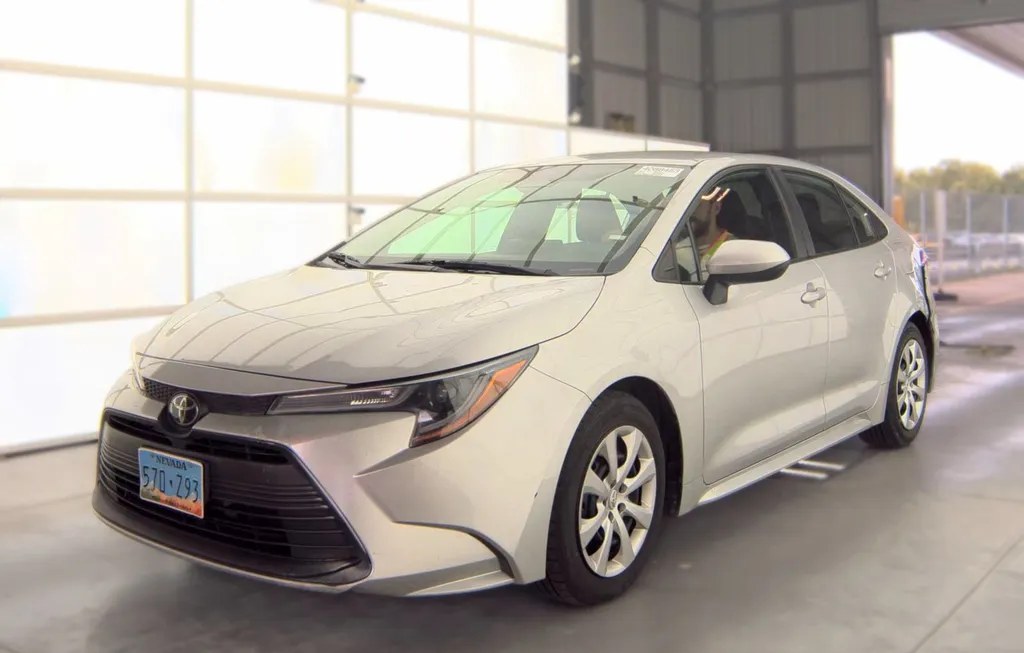 2024 TOYOTA COROLLA LE SEDAN - 1