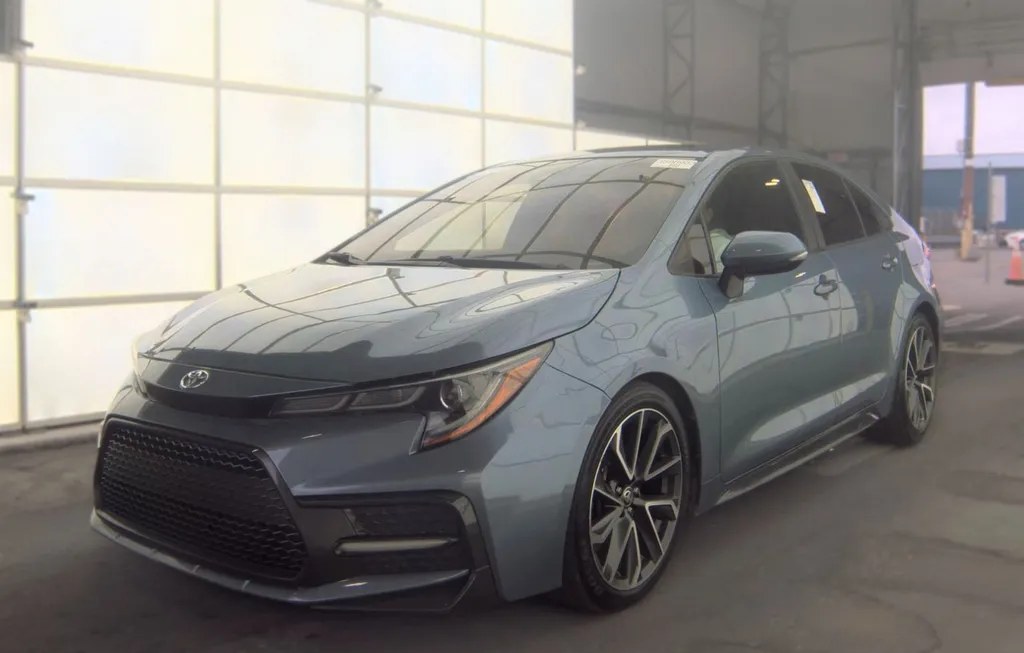 2020 TOYOTA COROLLA SE SEDAN - 1