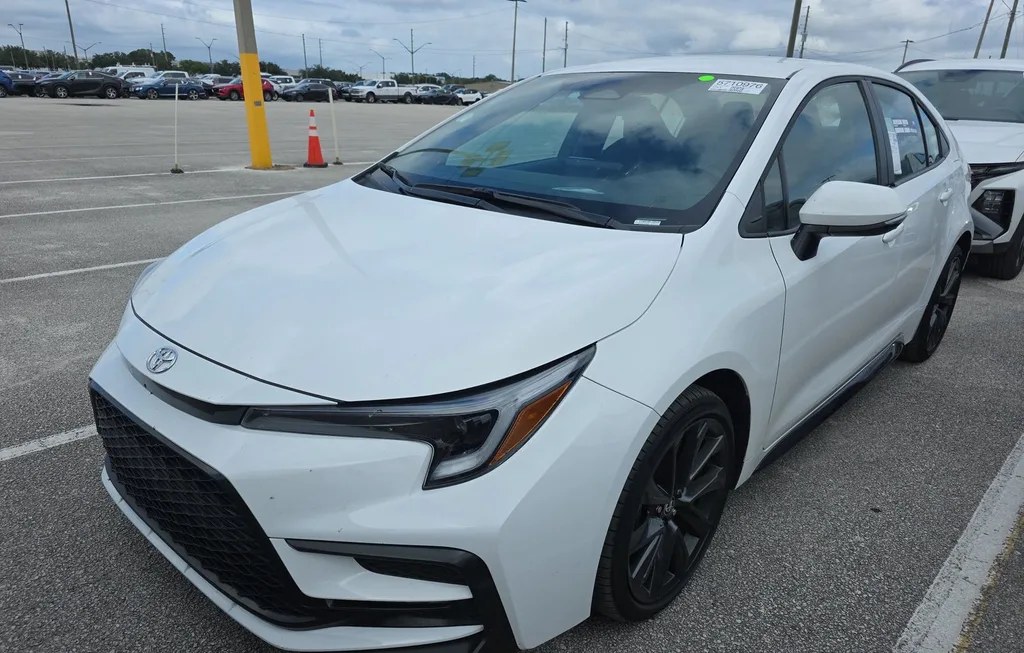 2026 TOYOTA COROLLA SE SEDAN - 1