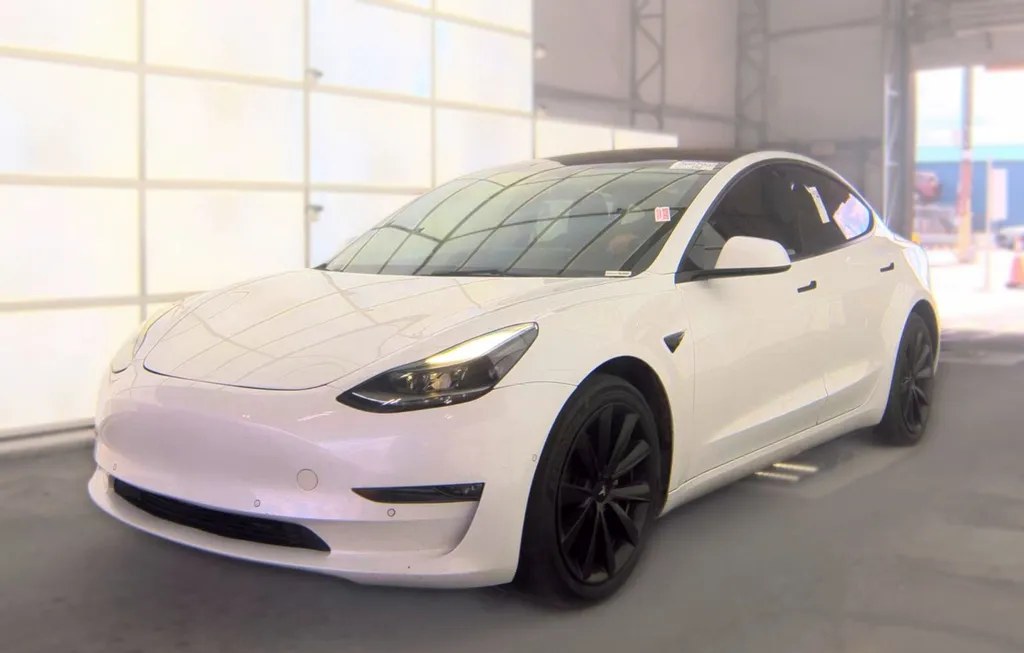 2023 TESLA MODEL 3 LONG RANGE - 1