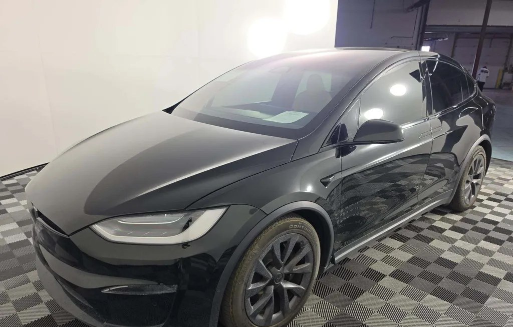2023 TESLA MODEL X PLAID - 1