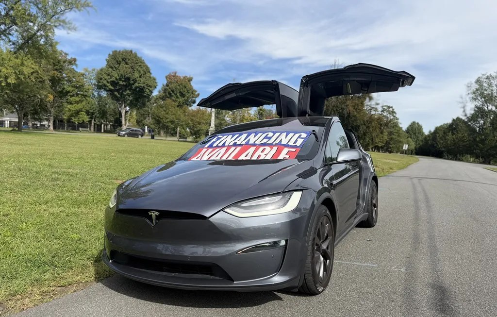 2023 TESLA MODEL X STANDARD RANGE - 1