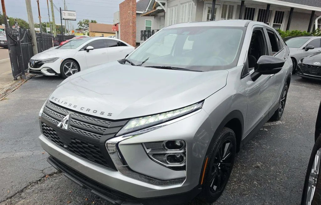 2024 MITSUBISHI ECLIPSE CROSS BLACK EDITION - 1
