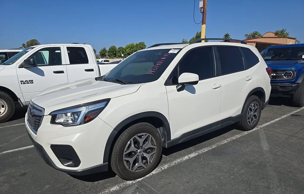 2019 SUBARU FORESTER PREMIUM - 1