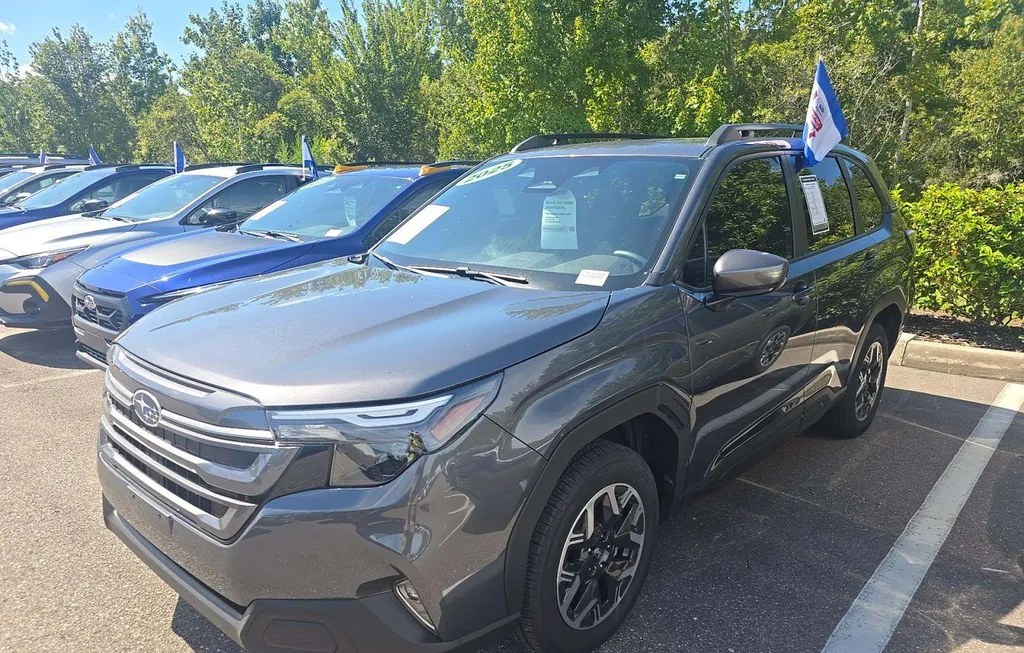 2025 SUBARU FORESTER PREMIUM - 1