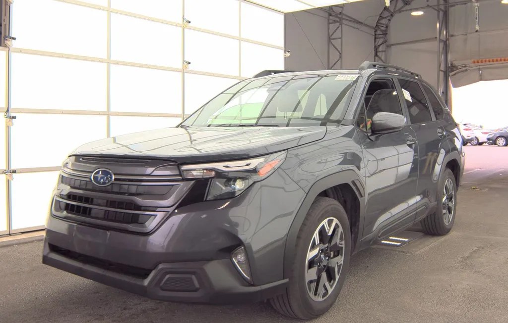 2025 SUBARU FORESTER PREMIUM - 1
